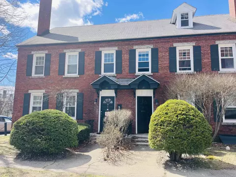 67 Middle St #BB, Manchester, NH 03101