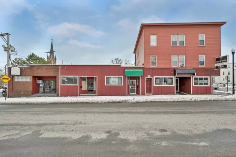 160 Amory St, Manchester, NH 03102