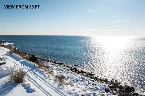 11 Great Boars Head Ave, Hampton, NH 03842