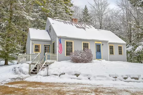 915 E Madison Rd, Madison, NH 03849