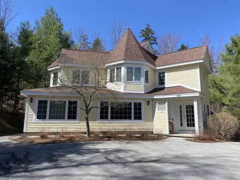 19 Kingswood Rd # B, Dover, VT 05356