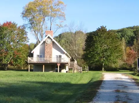 6821 Route 30, Pawlet, VT 05761
