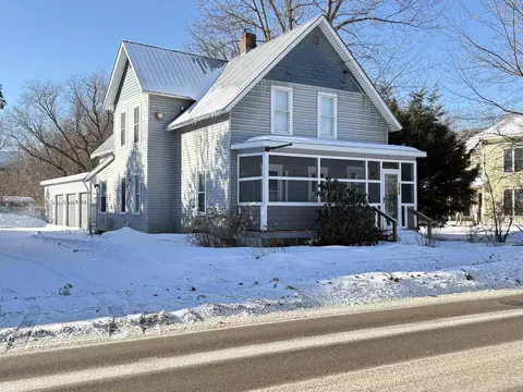 143 S Main St, Waterbury, VT 05676