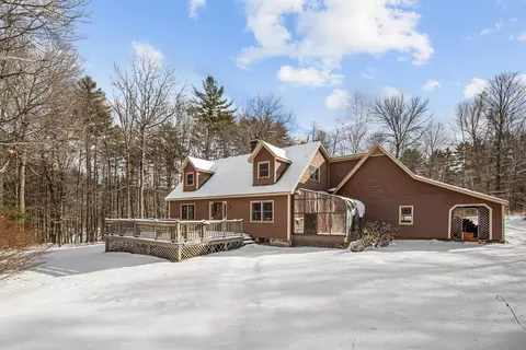 151 Morningside Dr, Weathersfield, VT 05156
