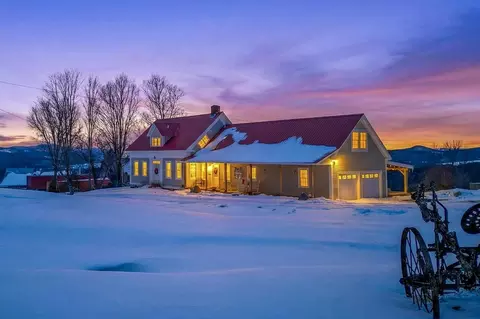 1407 Whittier Hill Rd, Cabot, VT 05647