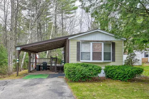 42 Fox Hill Ln, Conway, NH 03818
