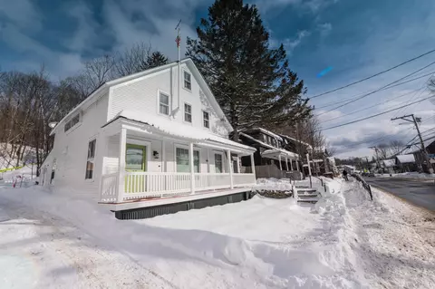 33 W Main St, Wilmington, VT 05363