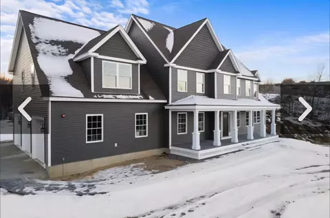Sawmill Lane #32, New Boston, NH 03070