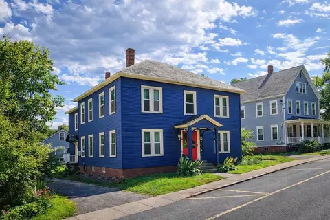 176 High St, Brattleboro, VT 05301