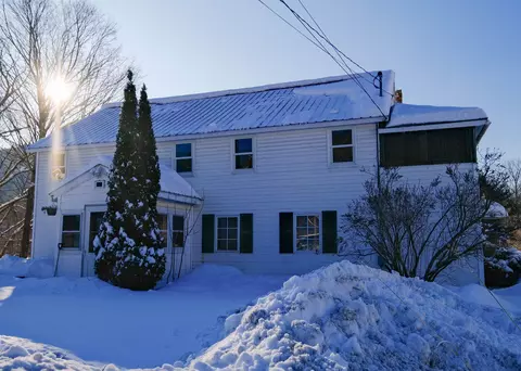 Exterior - 818 Main St, Cavendish, VT 05142 photo 9 of 12