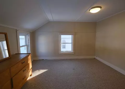 Bedroom - 818 Main St, Cavendish, VT 05142 photo 11 of 15