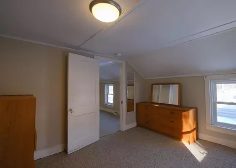 Bedroom - 818 Main St, Cavendish, VT 05142 photo 13 of 15