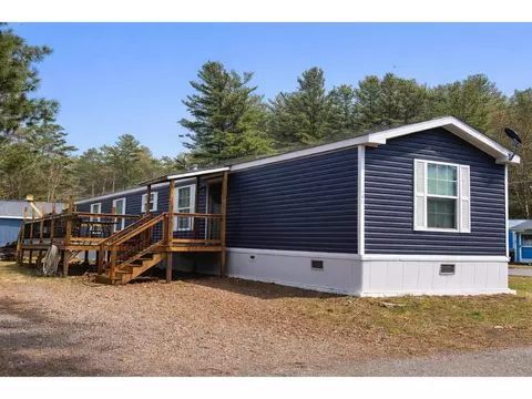 141 Dewey Dr, Milton, VT 05468