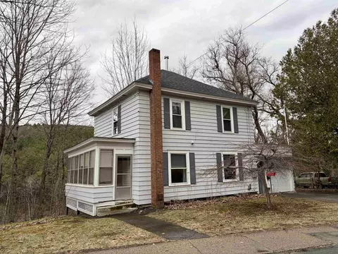 115 Green St, Saint Johnsbury, VT 05819