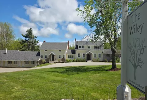 2759 Vt Route 11, Peru, VT 05152