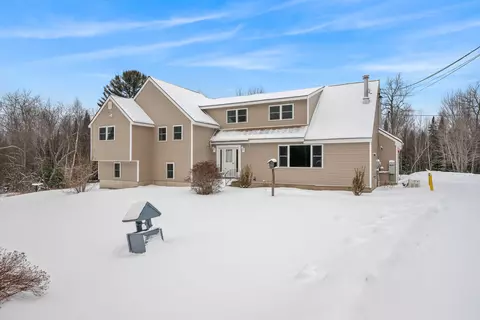 18 Stoddard Rd, Columbia, NH 03576