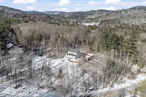 738 Old Hillsboro Rd, Henniker, NH 03242