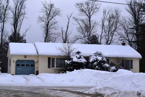 10 Starr King Park, Lancaster, NH 03584
