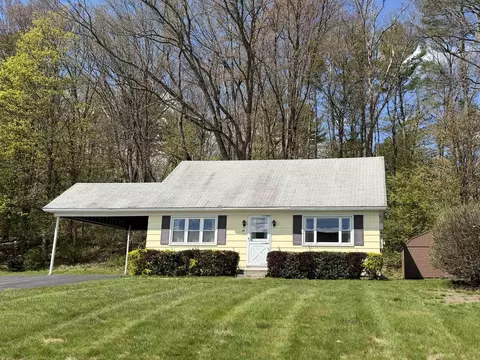 39 Atwood St, Brattleboro, VT 05301