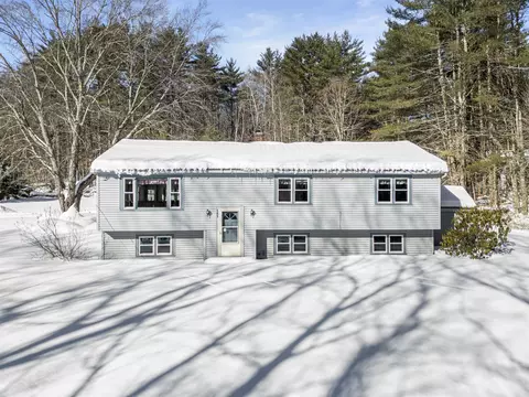157 Old Turnpike Rd, Epsom, NH 03234