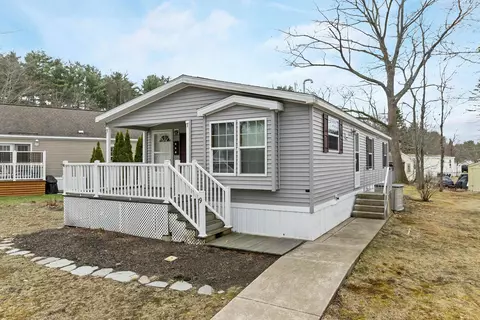 9 Slate Run, North Hampton, NH 03862