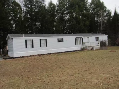 480 Hoague Dr, Highgate, VT 05459