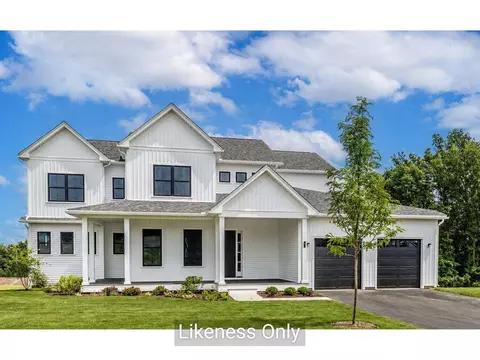 13 Barn Rd, South Burlington, VT 05403