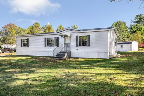 18 Winter St, Salem, NH 03079