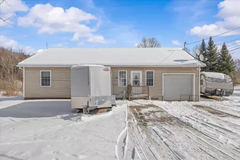 9 Outback Rd #4, Fairfax, VT 05454