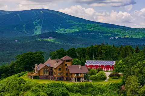 557 Trager Rd, Jamaica, VT 05343