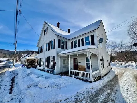 275 Wall St, Northfield, VT 05663