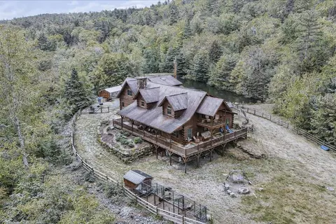 154 Manley Hill Rd, Fairlee, VT 05045