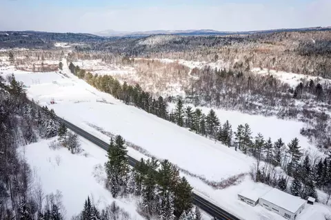 218 Jericho Rd, Berlin, NH 05370