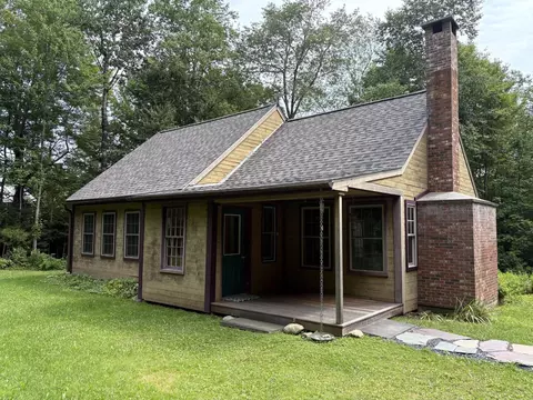 98 Lockwood Brook Rd, Fayston, VT 05673