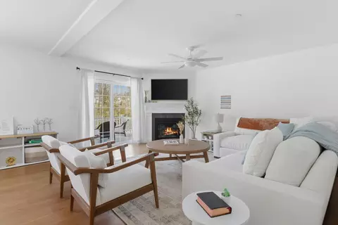 25 Forestedge Way #25, Manchester, NH 03102