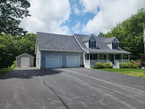21 Sedlari Way, Alton, NH 03810