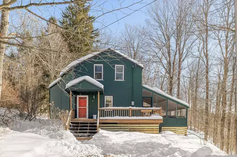 84 Old Mansfield Rd, Fayston, VT 05673