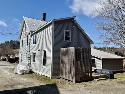Exterior - 59 78 Railroad St, Johnson, VT 05656 photo 3 of 4