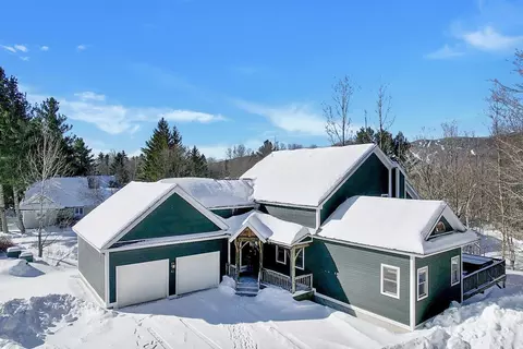 42 Airport Rd, Dover, VT 05356