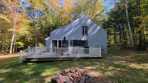 34 Marden Dr, Campton, NH 03223