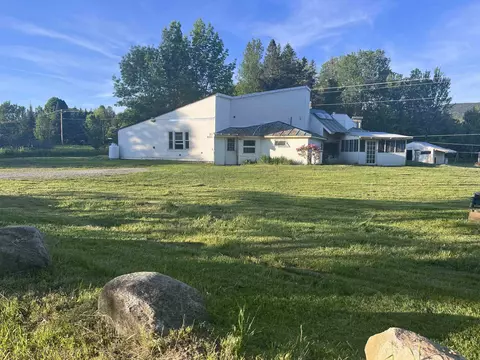 296 George St, Orange, VT 05641