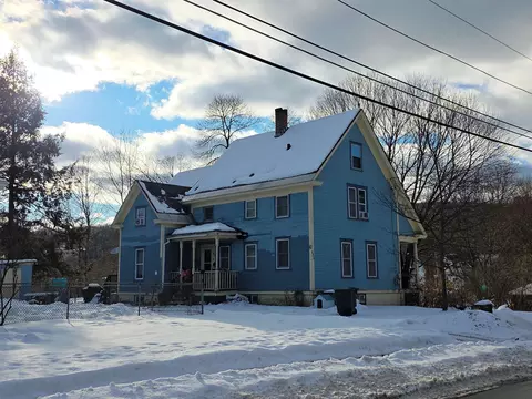 135 Wall St, Springfield, VT 05156