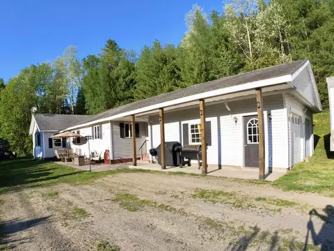 3433 Glover St, Glover, VT 05839