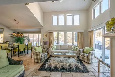 3755 Quechee Main St #9A, White River Junction, VT 05001