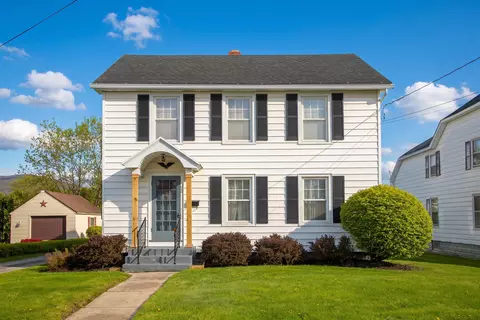 98 Harrington Ave, Rutland, VT 05701
