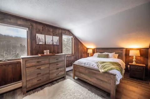 Bedroom - 68 Ellis Brook Rd, Dover, VT 05356 photo 2 of 4