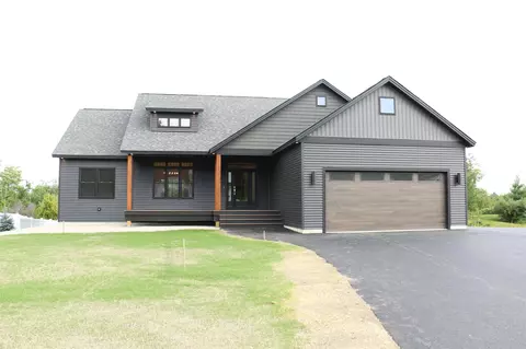 474 Blane Cir #40, Pembroke, NH 03275