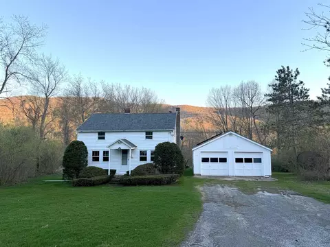 4991 Vt Route 313, Arlington, VT 05250