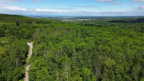 450 Oak Hill Rd, Williston, VT 05495 photo 5