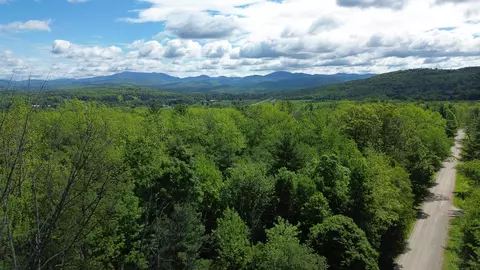 450 Oak Hill Rd, Williston, VT 05495 photo 3